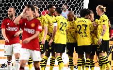 Chê đối tác 'cùi bắp', người ngoài hành lanh quyết bám trụ ở M.U