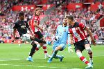 Southampton 1-1 MU: Chơi hơn người, MU vẫn rơi chiến thắng