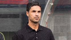 'Cố tỏ ra thông minh, Arteta đang tự làm khó mình vì cậu ta'