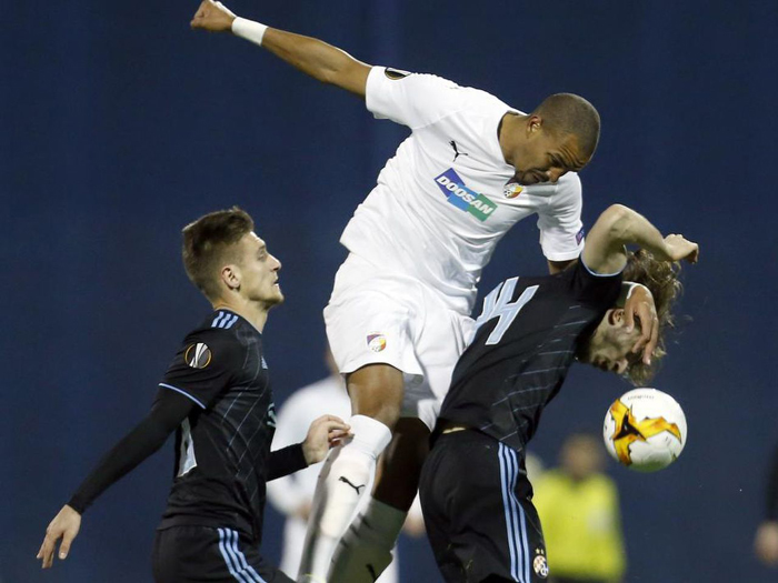 Ferencvaros vs Dinamo Zagreb (0h 17/9): Lịch sử lặp lại?